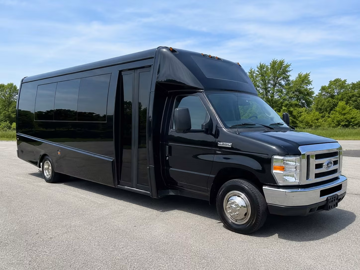 school field trip bus rentals in san marcos
